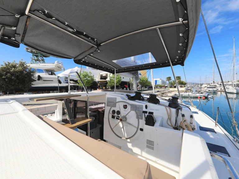 Hire Catamaran with or without skipper Fountaine Pajot Biograd na Moru