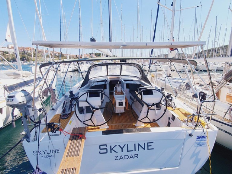 Hire Sailboat Hanse with a boat licence