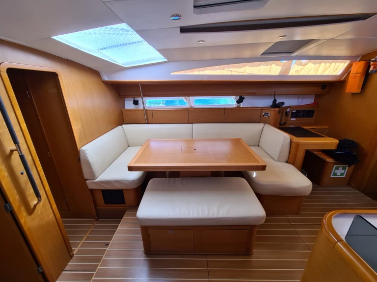 Yacht charter Rogoznica - Jeanneau Jeanneau 53 on SamBoat