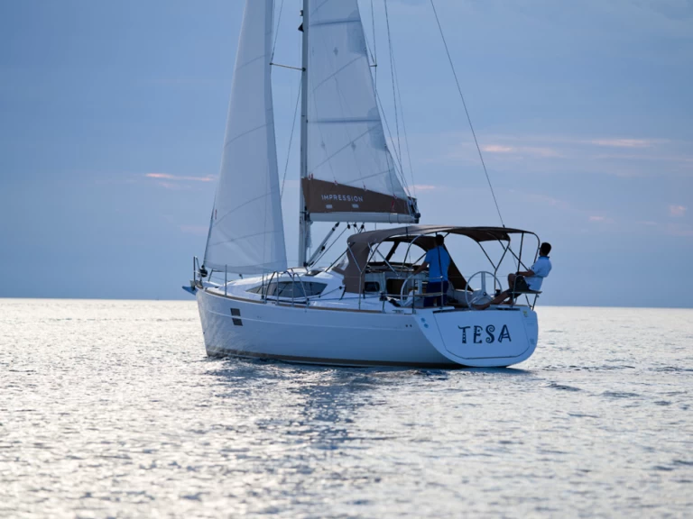 Sailboat hire in Kaštela - Elan Impression 35