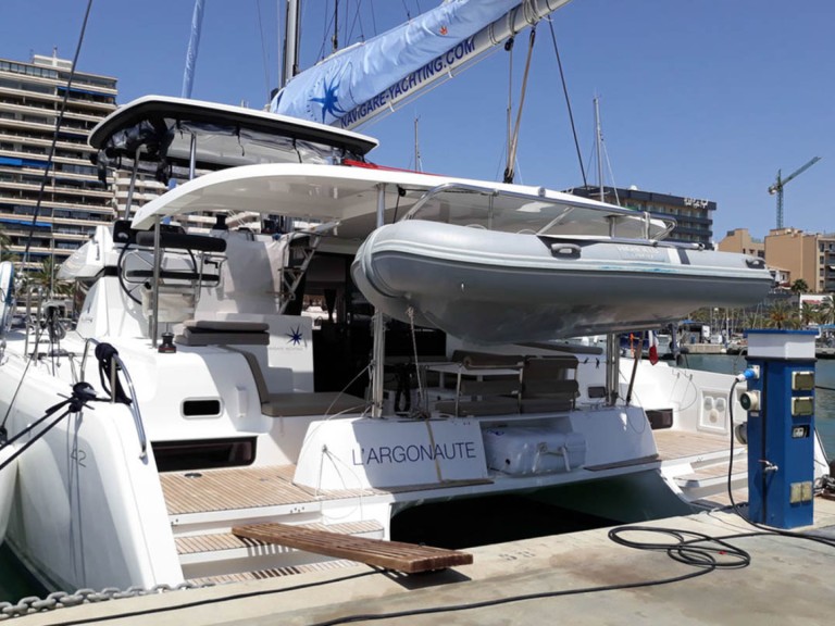 Yacht charter Palma de Mallorca - Lagoon Lagoon 42 on SamBoat
