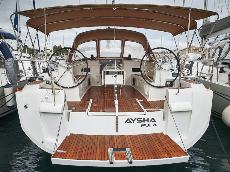 Sailboat hire in Biograd na Moru - Jeanneau Sun Odyssey 519