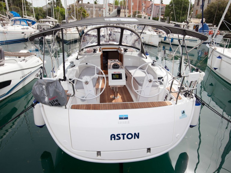 Yacht charter Zadar - Bavaria Cruiser 34 Style on SamBoat