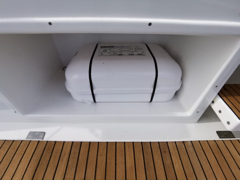 Sailboat hire in Nieuwpoort-Bad - Dufour Dufour 390 Grand Large