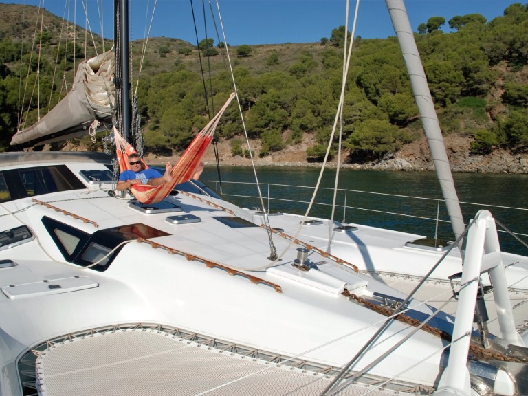 Hire Catamaran Alliaura-Marine with a boat licence
