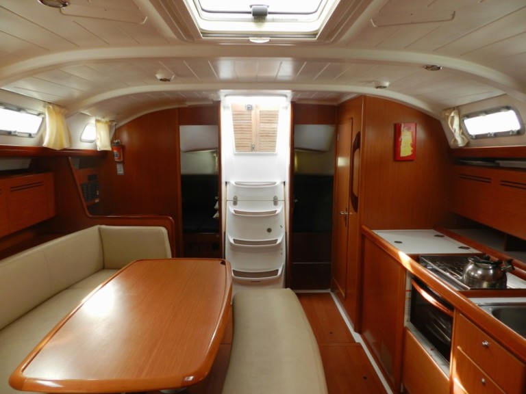 Yacht hire Lefkáda cheap Cyclades 43.4