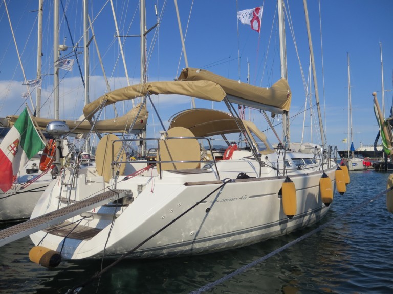 Yacht hire Fezzano cheap Sun Odyssey 45 (webasto)
