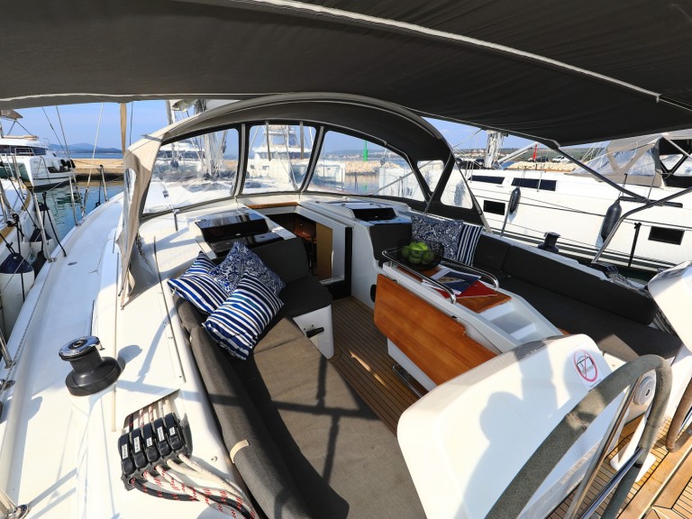 Hire a Hanse Hanse 458 Biograd na Moru