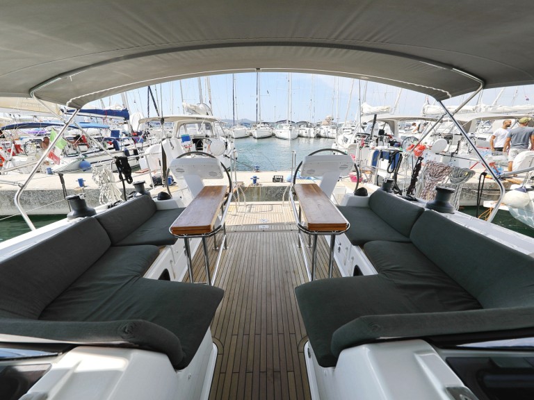 Sailboat to hire Biograd na Moru at the best price