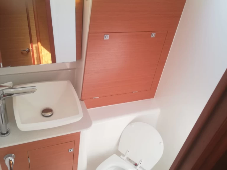 Sailboat hire in Medulin - Dufour Dufour 460 Grand Large