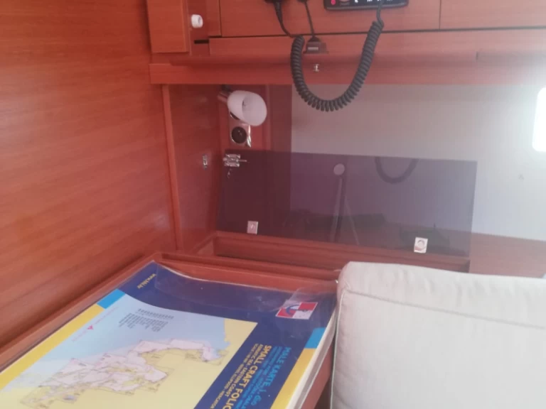 Hire Sailboat with or without skipper Dufour Medulin