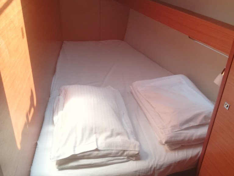 Sailboat to hire Medulin at the best price