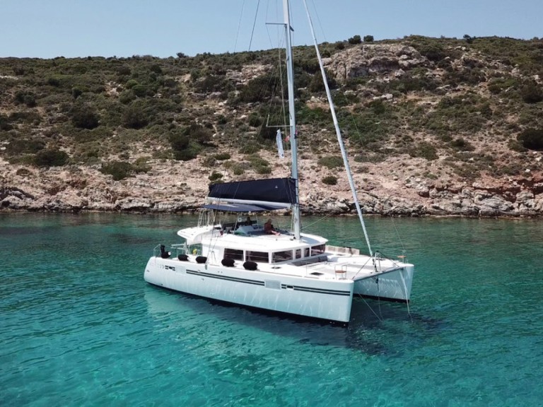Hire Catamaran with or without skipper Lagoon Alimos