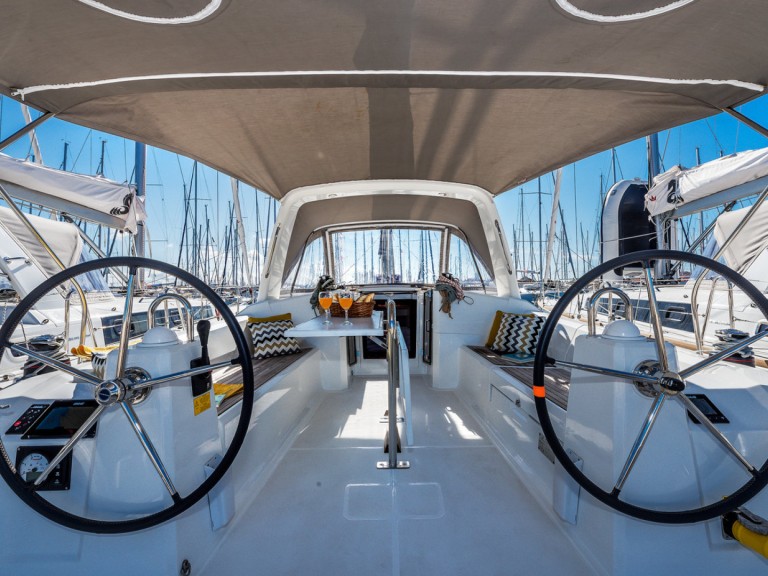 Hire Sailboat with or without skipper Bénéteau Biograd na Moru