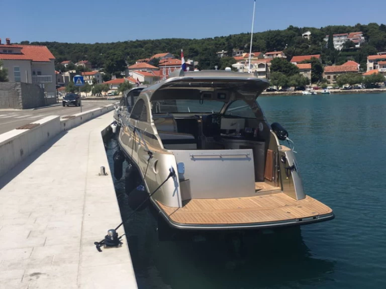 Hire Motorboat with or without skipper Grginić Lučica