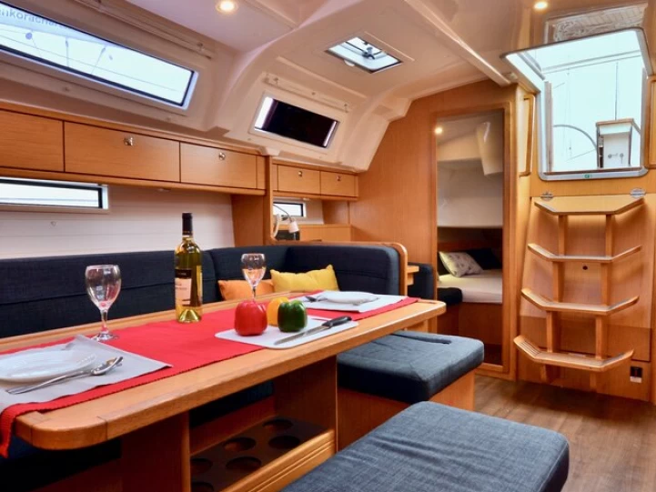 Yacht hire Šibenik cheap Cruiser 41