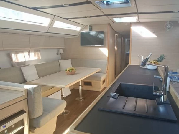 Sailboat hire in Marina (City) - D&D Yacht D&D Kufner 54.2