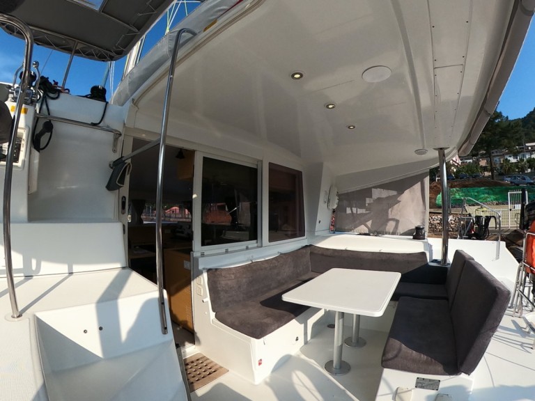 Catamaran to hire Fethiye at the best price