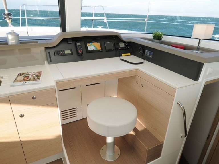 Catamaran hire in Zaton - Bali Bali 4.1