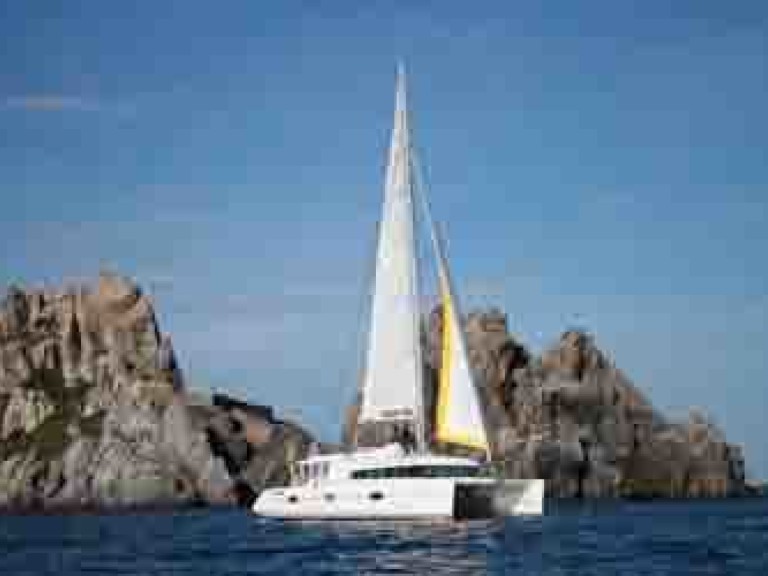 Hire Catamaran with or without skipper Dream 60 Seget Donji