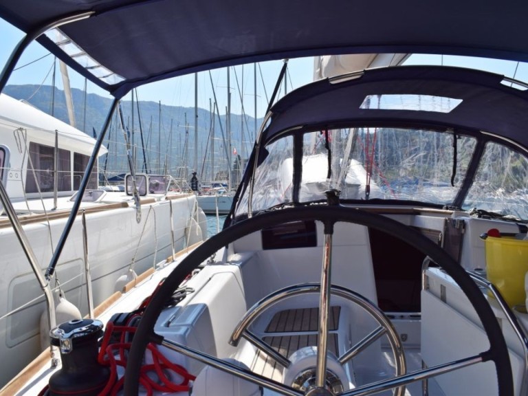 Sailboat hire in Praslin Island - Jeanneau Sun Odyssey 419