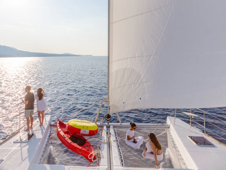 Catamaran to hire Ellinikó at the best price