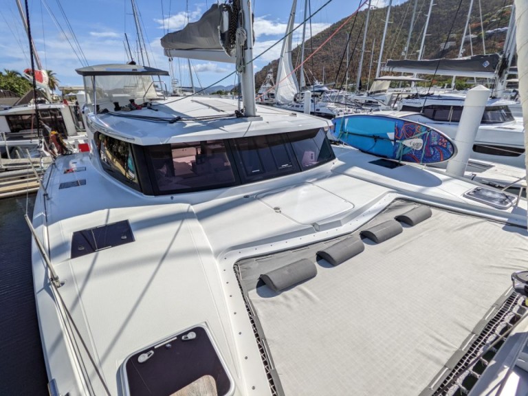 Charter a Fountaine Pajot Lucia 40 in Frenchtown on Samboat