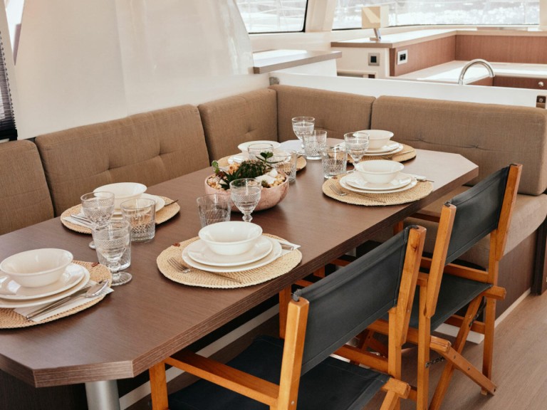 Yacht charter Marmaris - Bali Bali 4.2 on SamBoat