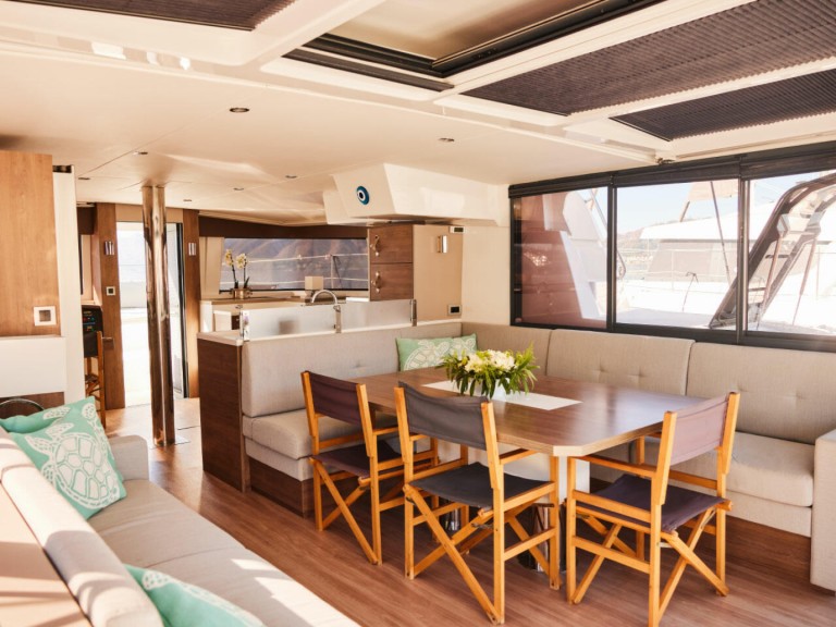 Charter a Bali Bali 4.8 in Marmaris on Samboat