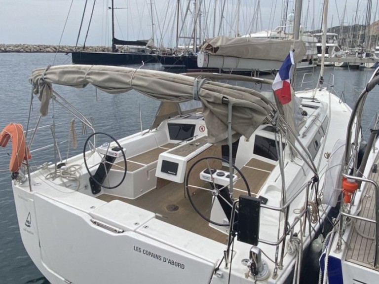 Hire Sailboat Dufour with a boat licence
