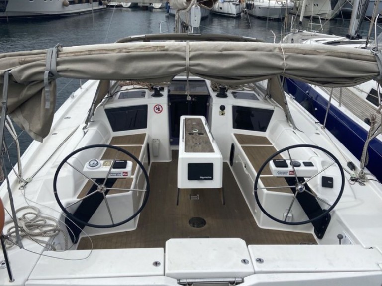 Dufour Dufour 390 Grand Large charter bareboat or skippered in  Marseille