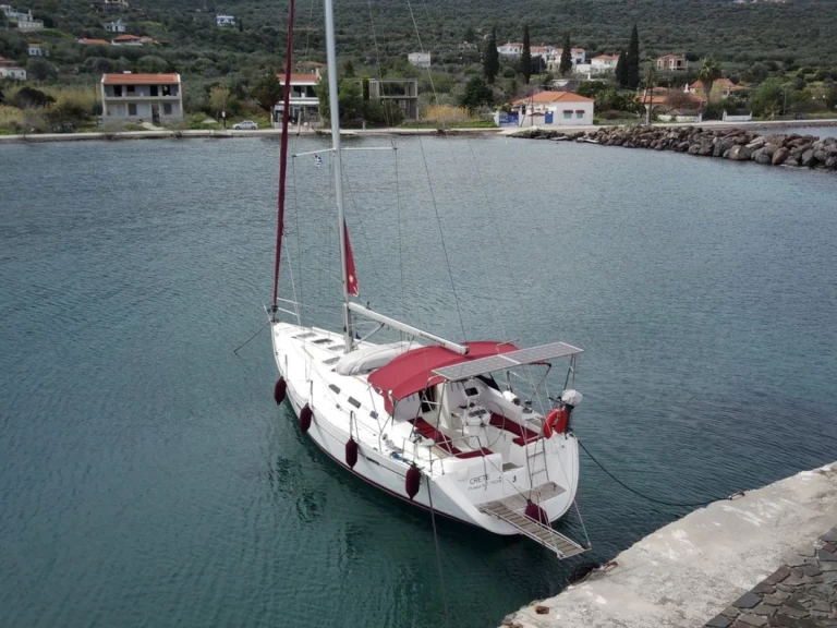 Sailboat hire in Palaio Faliro - Bénéteau Oceanis 393 Clipper