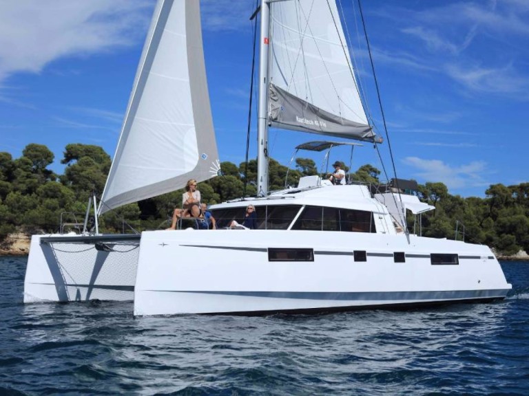 Catamaran to hire Alimos at the best price