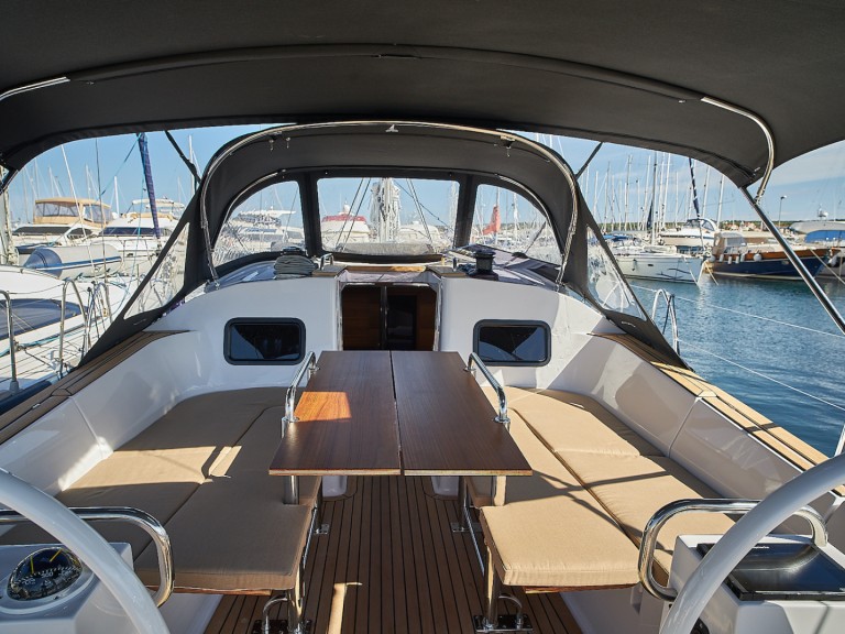 Hire a Elan Impression 45.1 Biograd na Moru