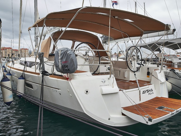 Hire Sailboat with or without skipper Jeanneau Biograd na Moru