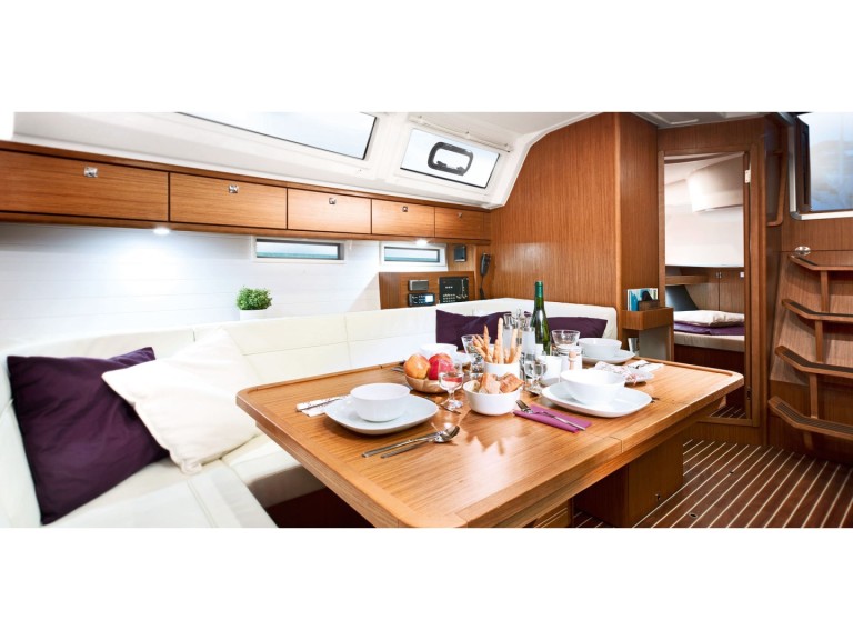 Hire Sailboat with or without skipper Bavaria Kaštela