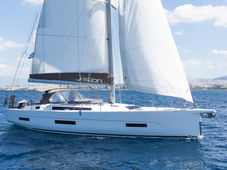 Sailboat hire in Rhodes (City) - Dufour Dufour 530