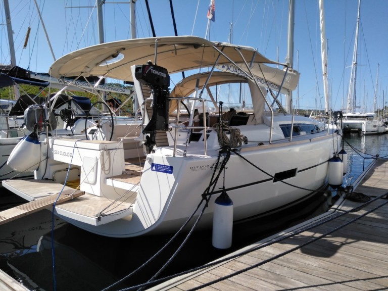 Sailboat hire in Pula - Dufour Dufour 412 Grand Large