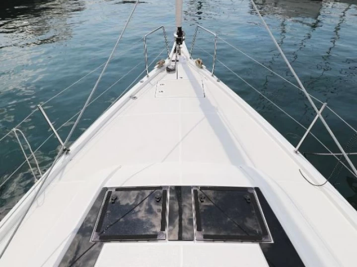 Sailboat to hire Zadar at the best price
