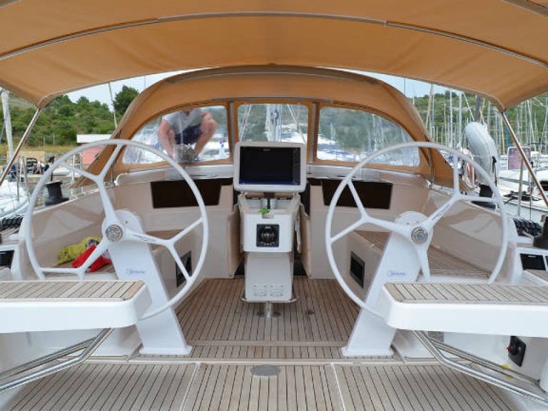 Yacht charter Rogoznica - Hanse Hanse 418 on SamBoat