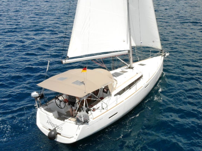 Yacht charter Rogoznica - Jeanneau Sun Odyssey 389 on SamBoat