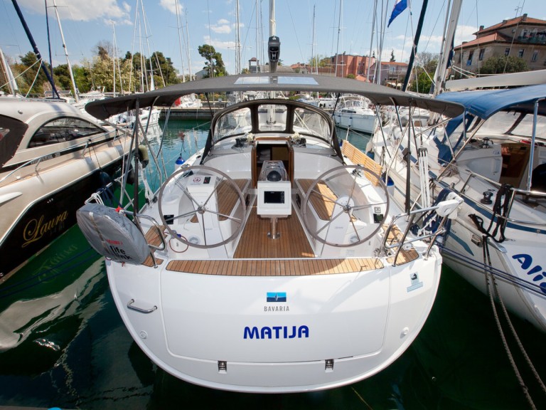 Hire Sailboat with or without skipper Bavaria Zadar