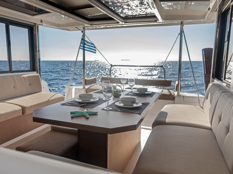 Yacht hire Lefkáda cheap Bali 4.2