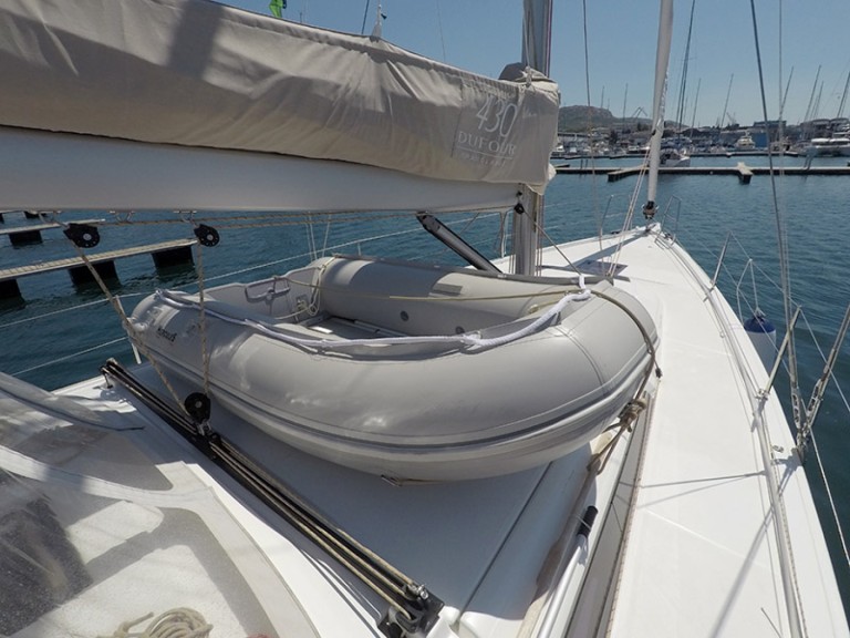 Yacht hire Šibenik cheap Dufour 430 Grand Large