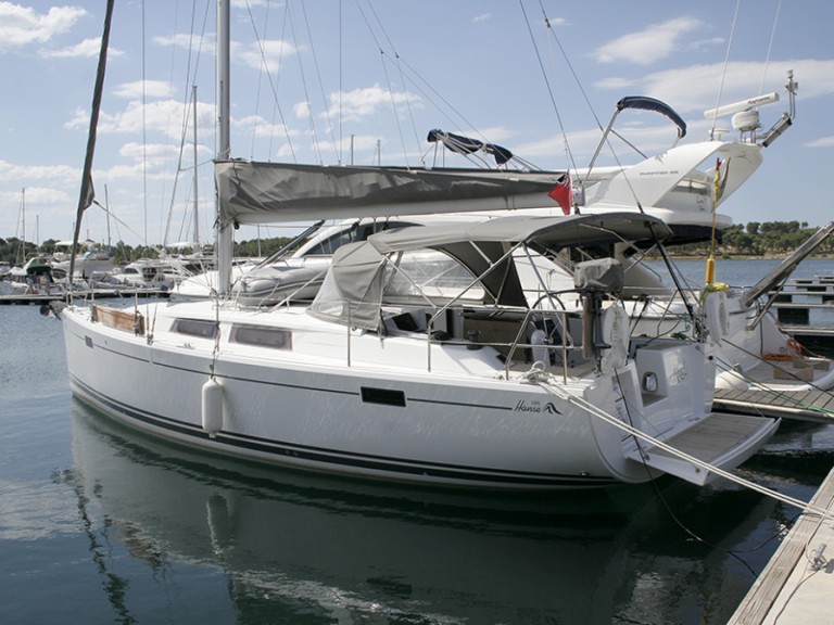 Sailboat to hire Šibenik at the best price