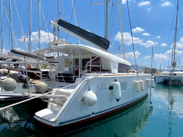 Hire Catamaran with or without skipper Lagoon Alimos