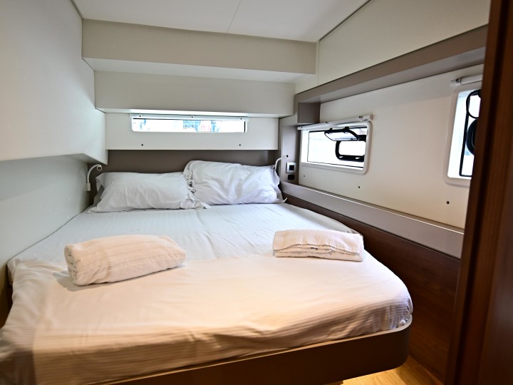 Bali Bali 4.2 charter bareboat or skippered in  Salerno