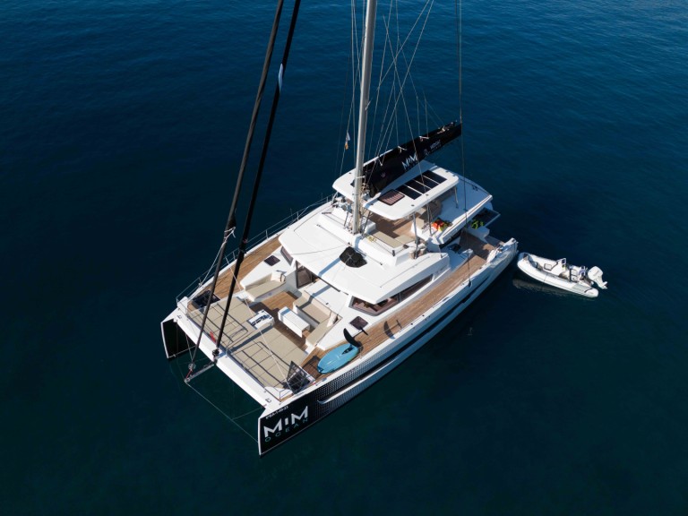 Charter a Bali Catamarans Bali 5.4 in Port d'Andratx on Samboat