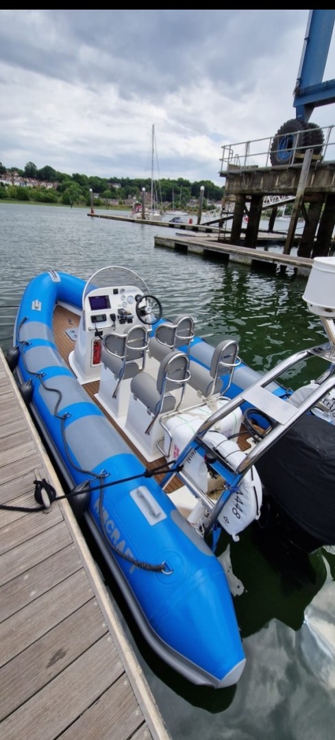 Hire a RIB Cirrus Ribcraft 5.85 in Southampton | SamBoat