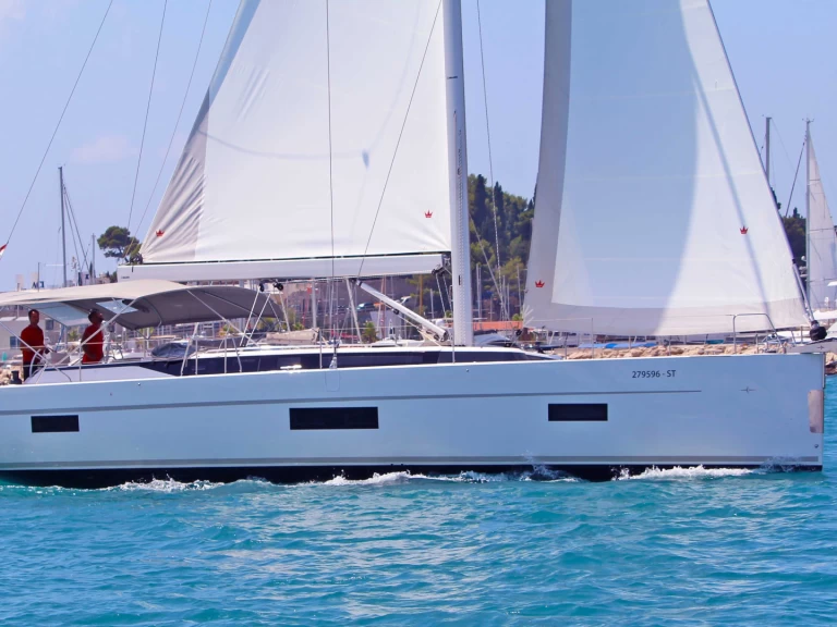 Yacht charter Split - Bavaria Cruiser 50 on SamBoat